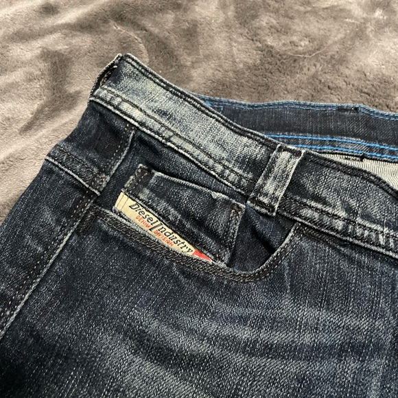 Women’s Adidas Diesel Adi-Soozy Dark Wash Blue Jeans New, NEVER WORN - Picture 4 of 6